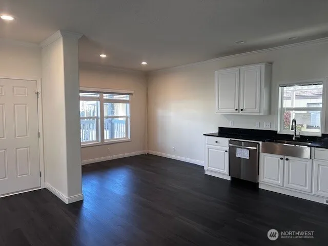 Property photo for 2101 324th Street #174, Federal Way photo 3