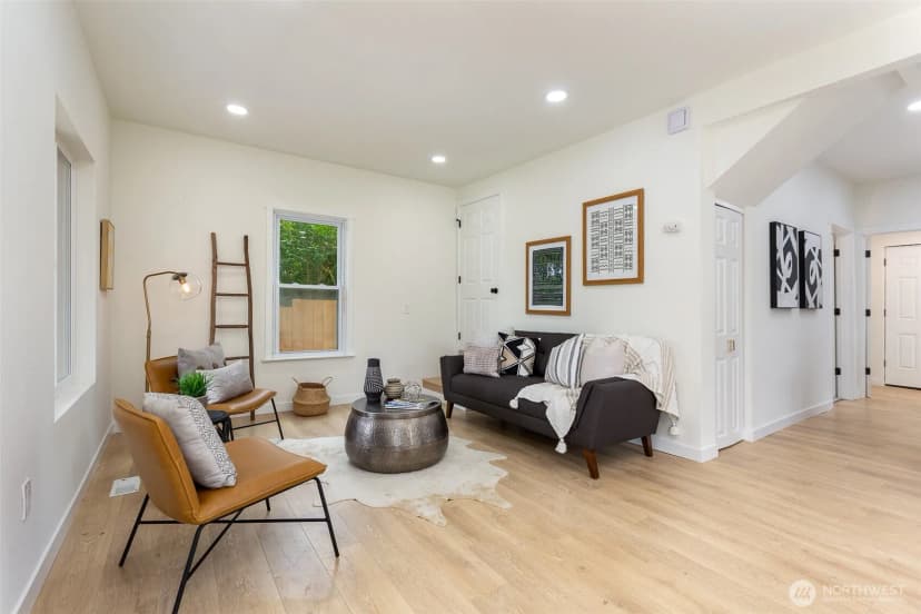 Property photo for 8416 Duncan Avenue S, Seattle photo 8