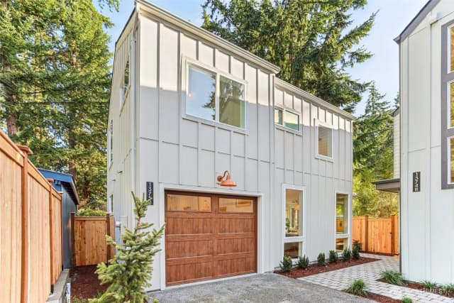Property photo for 13750 Stone Avenue N, Seattle