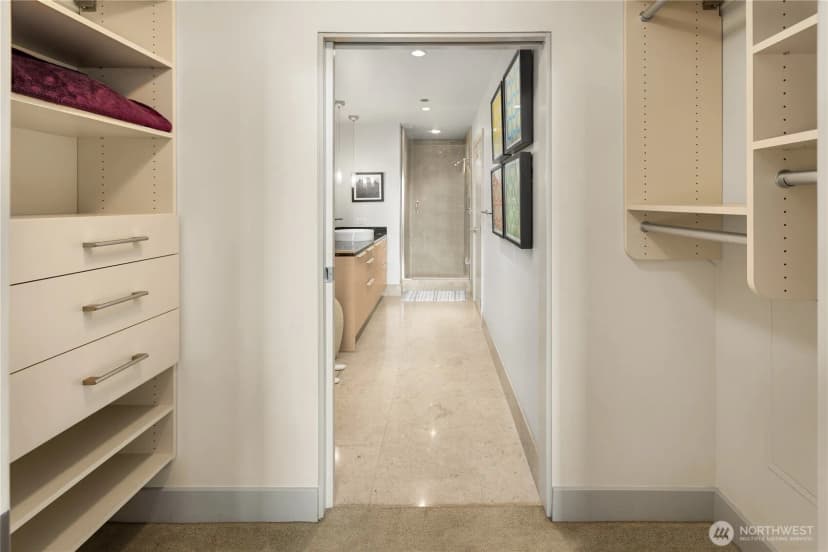 Property photo for 737 Olive Way #2706, Seattle photo 11