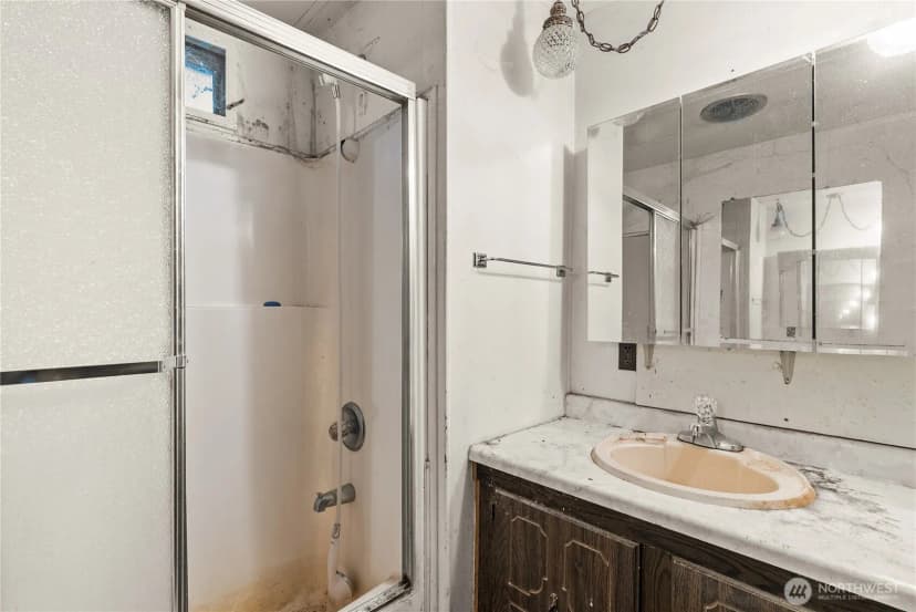 Property photo for 13405 Cedar Court E, Bonney Lake photo 25