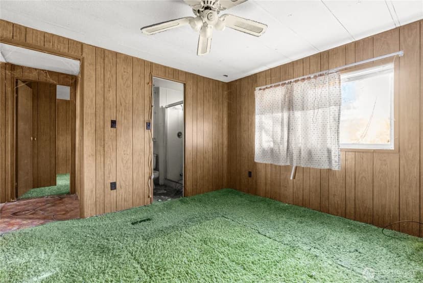 Property photo for 13405 Cedar Court E, Bonney Lake photo 21