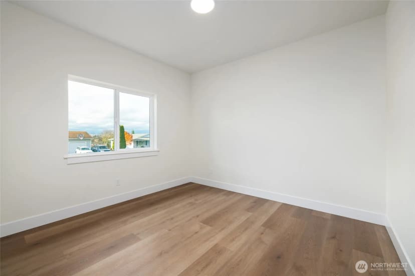 Property photo for 410 S 27th Street, Mount Vernon photo 18