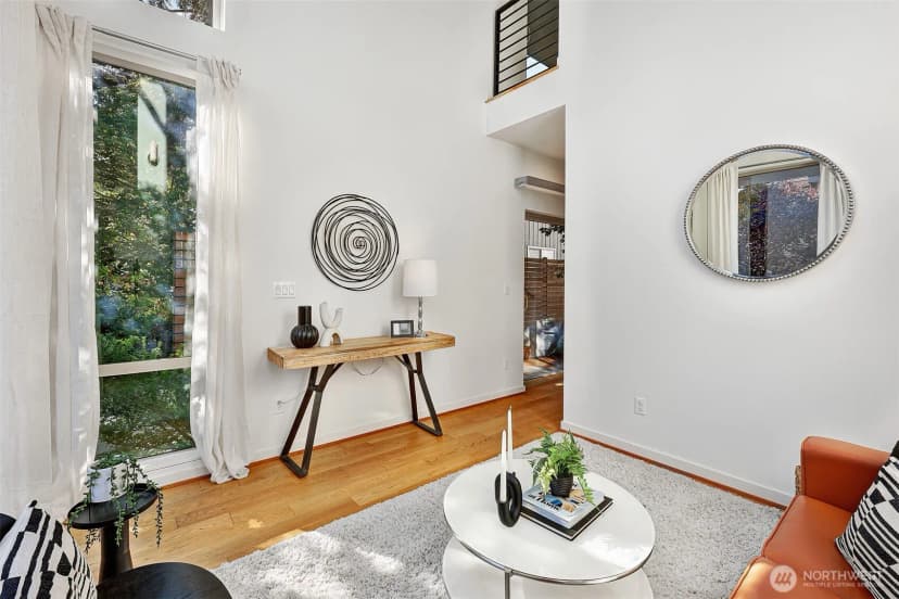 Property photo for 4027 California Avenue Sw #d, Seattle photo 6