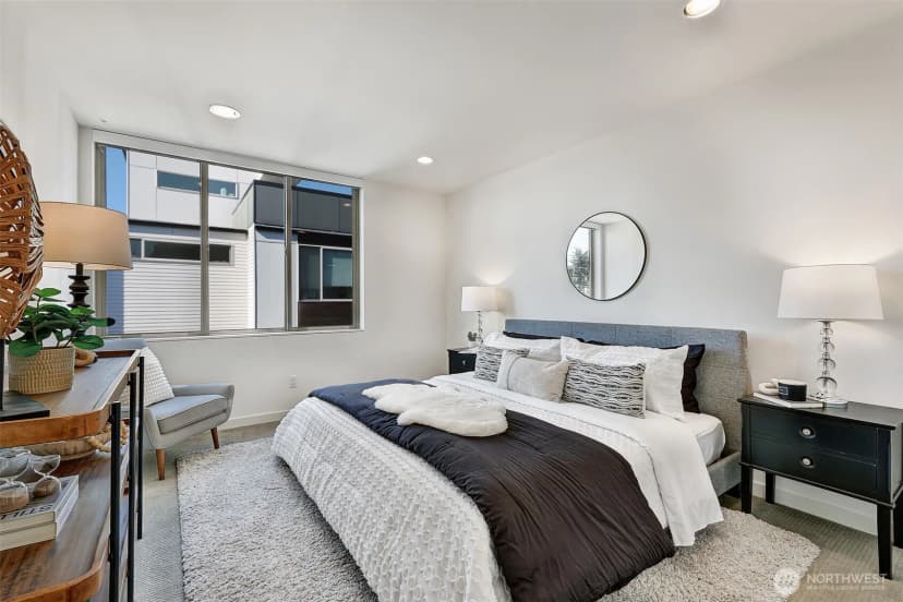 Property photo for 4027 California Avenue Sw #d, Seattle photo 18