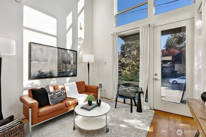 Property photo for 4027 California Avenue Sw #d, Seattle photo 5