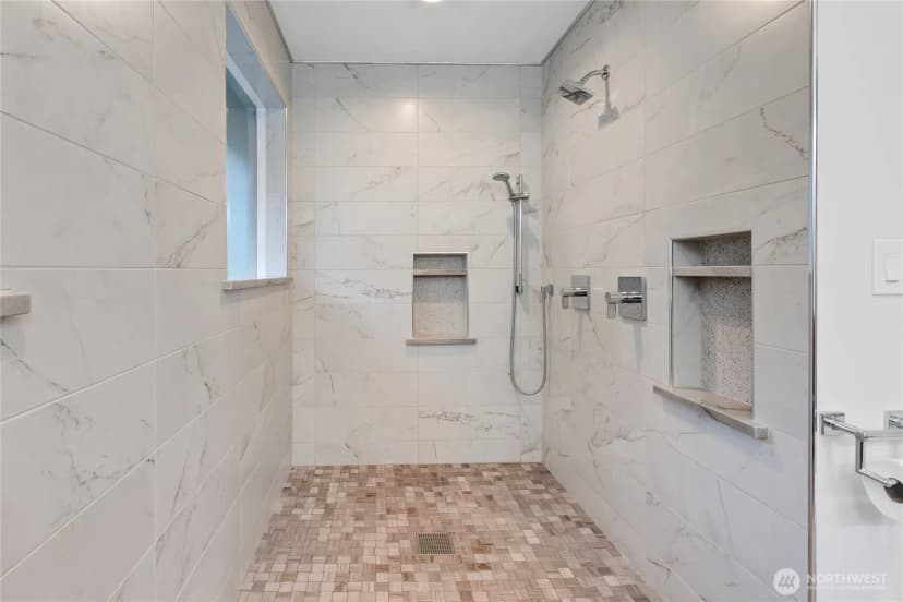 Property photo for 9013 Prentice Avenue, Gig Harbor photo 11