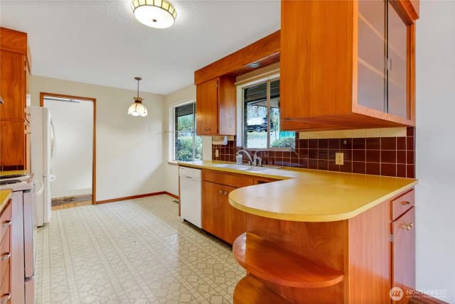 Property photo for 9013 Prentice Avenue, Gig Harbor photo 5