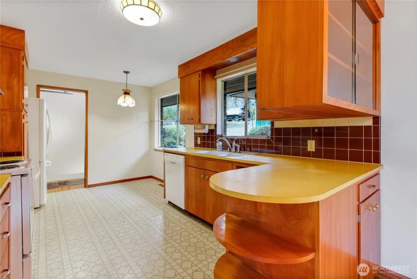 Property photo for 9013 Prentice Avenue, Gig Harbor photo 5
