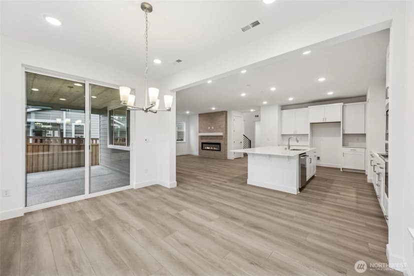 Property photo for 14528 203rd Avenue E #846, Bonney Lake photo 8