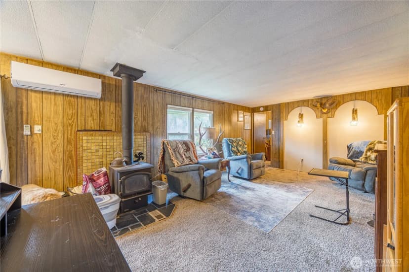 Property photo for 251 Gossett Road, Port Angeles photo 12