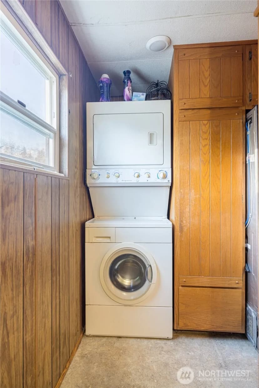 Property photo for 251 Gossett Road, Port Angeles photo 19
