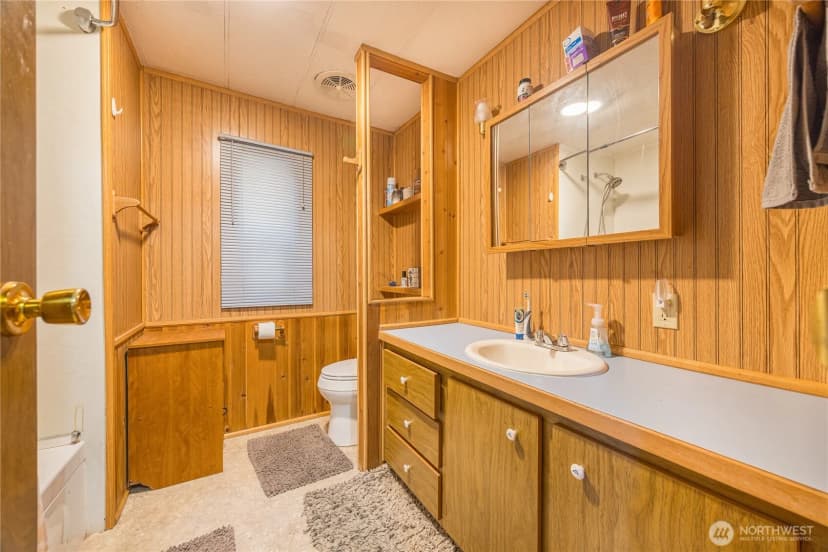 Property photo for 251 Gossett Road, Port Angeles photo 16