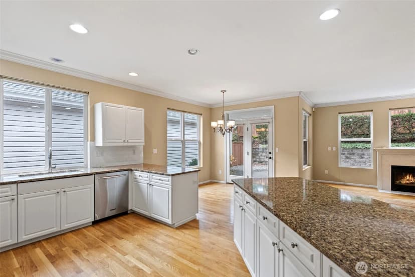 Property photo for 6910 38th Street Ct W, University Place photo 6