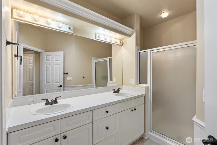 Property photo for 6910 38th Street Ct W, University Place photo 12