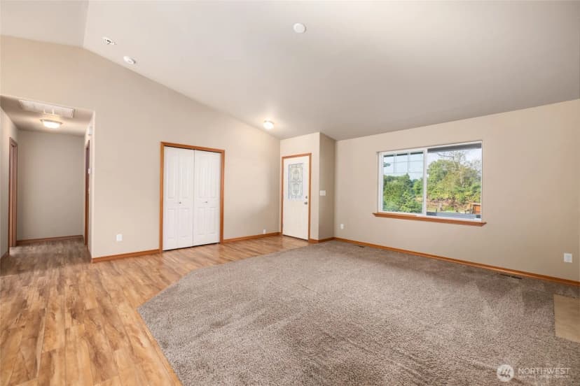 Property photo for 31701 Edwin Lane, Lyman photo 7