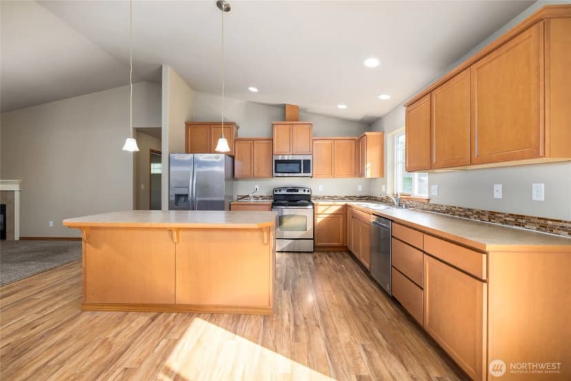 Property photo for 31701 Edwin Lane, Lyman photo 12