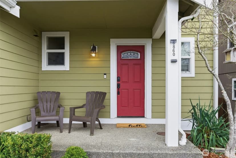 Property photo for 6860 Aquene Loop Ne, Bremerton photo 3
