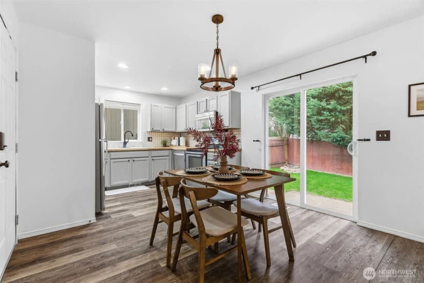 Property photo for 6860 Aquene Loop Ne, Bremerton photo 8