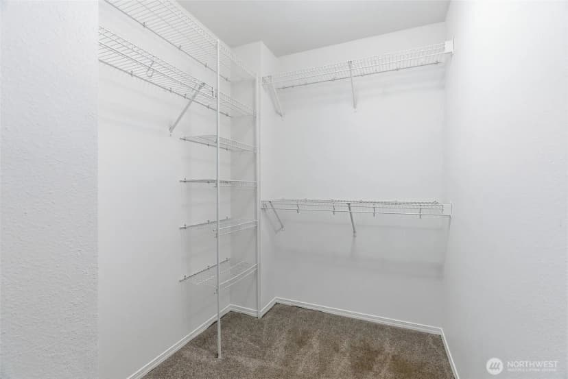 Property photo for 6860 Aquene Loop Ne, Bremerton photo 17