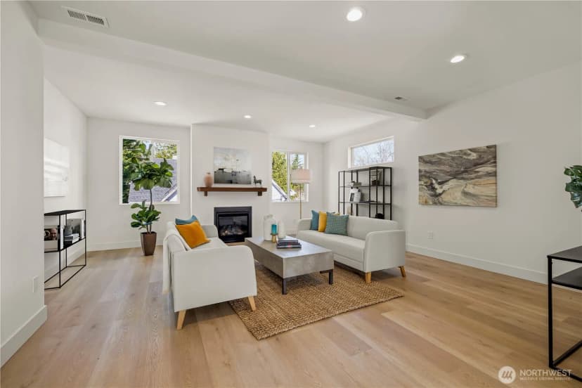 Property photo for 6732 21st Avenue Sw, Seattle photo 16