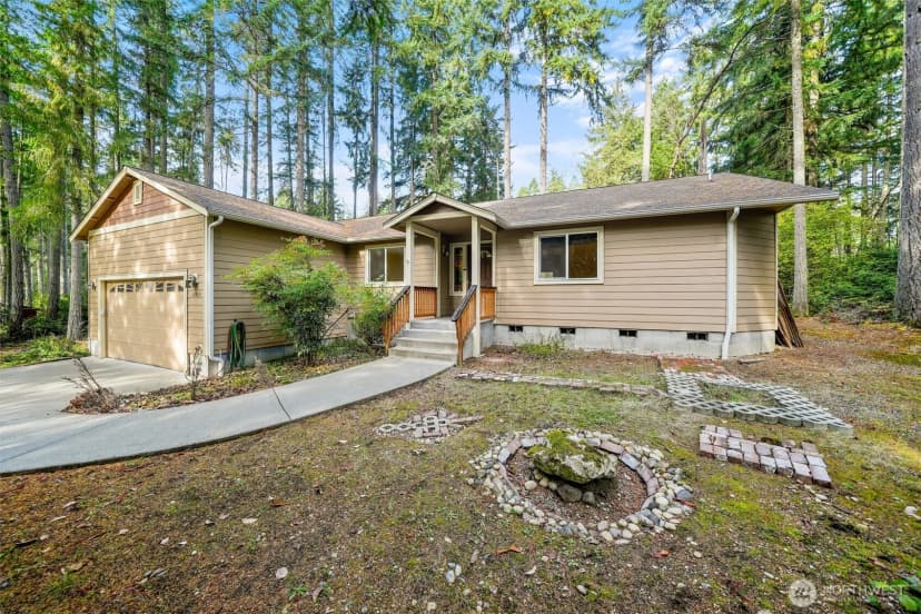 Property photo for 11809 105th Street Ct, Anderson Island photo 2