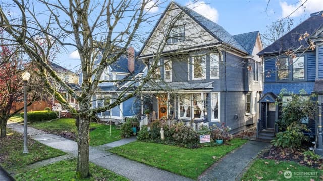Property photo for 718 N K Street, Tacoma photo 2