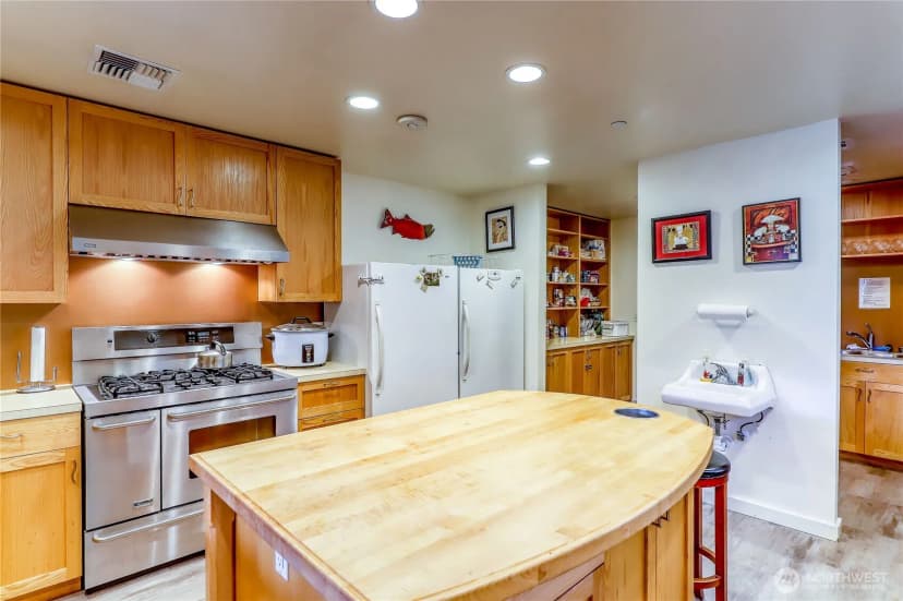Property photo for 7701 Beacon Place Ne #103, Bremerton photo 34