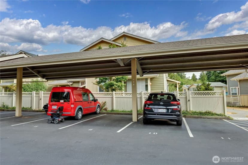 Property photo for 7701 Beacon Place Ne #103, Bremerton photo 3