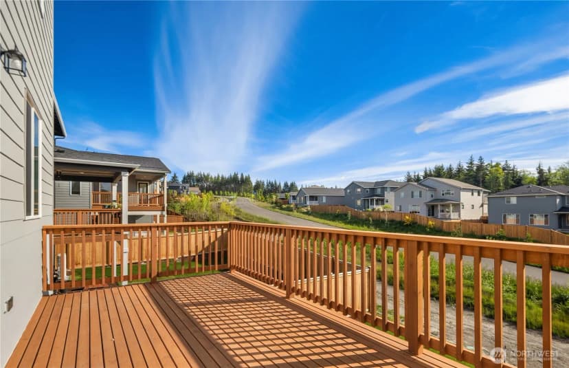 Property photo for 23479 Marinwood Circle Ne #0912, Kingston photo 6