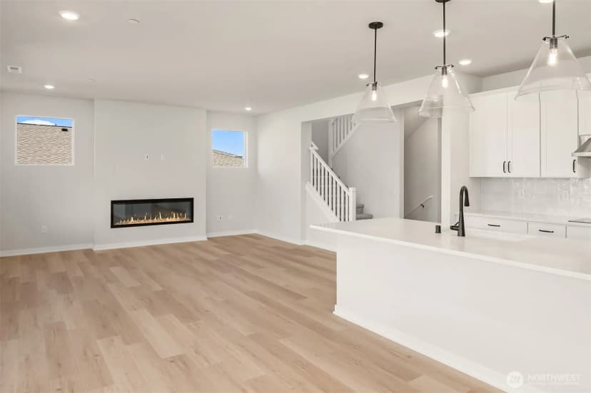 Property photo for 23419 Marinwood Circle Ne #00512, Kingston photo 7
