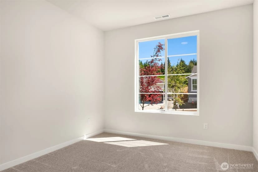 Property photo for 23419 Marinwood Circle Ne #00512, Kingston photo 11