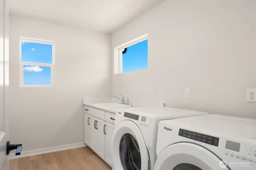 Property photo for 23419 Marinwood Circle Ne #00512, Kingston photo 12