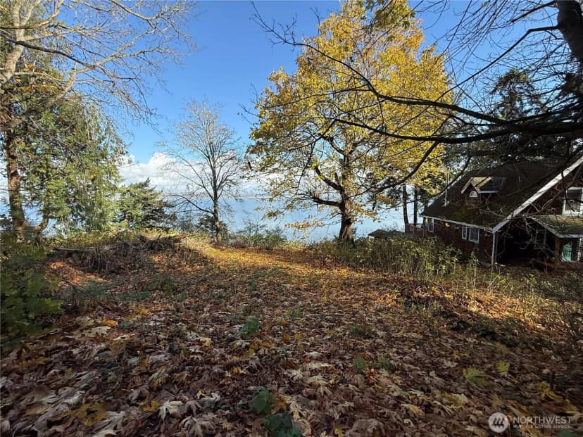 Property photo for 43 Beach Way, Hat Island photo 6