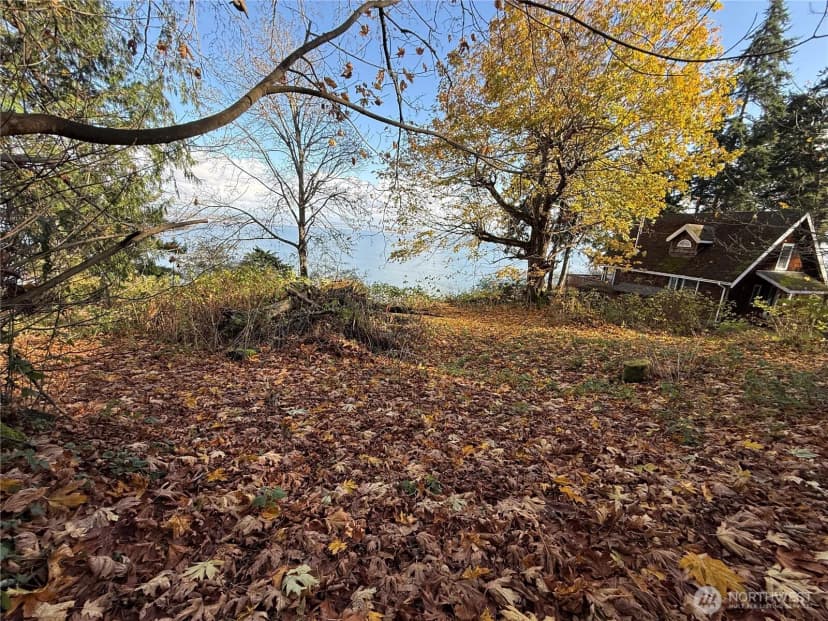 Property photo for 43 Beach Way, Hat Island photo 17