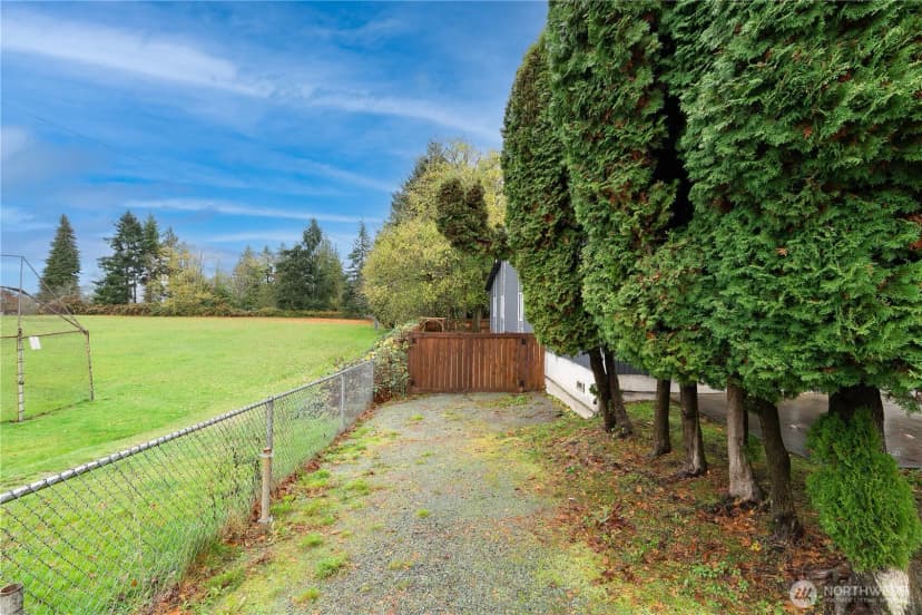 Property photo for 3613 Norton Avenue, Everett photo 27