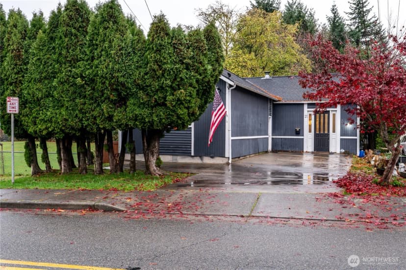Property photo for 3613 Norton Avenue, Everett photo 2