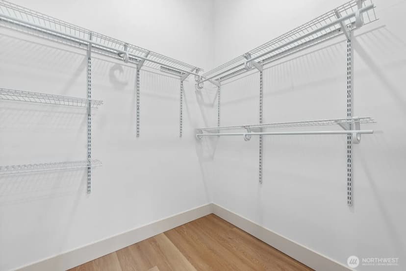 Property photo for 10811 24th Avenue Ne, Seattle photo 21