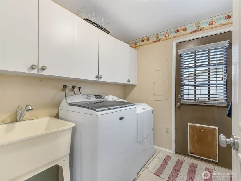 Property photo for 23716 J Place, Ocean Park photo 26