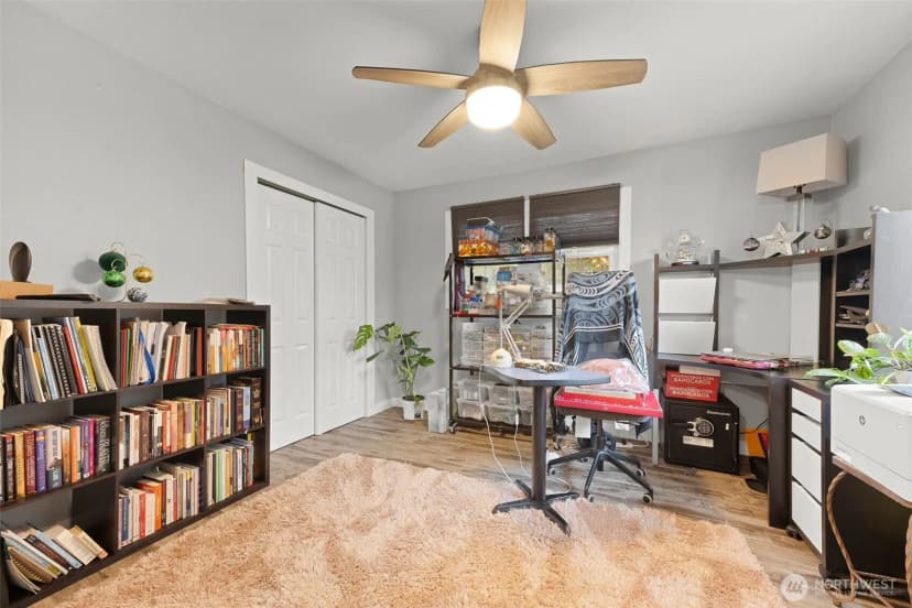 Property photo for 615 1st Avenue S, Kent photo 6