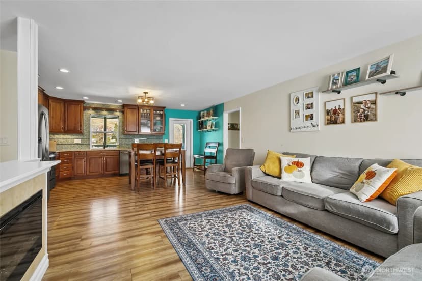 Property photo for 1403 W Cherry Avenue, Selah photo 12