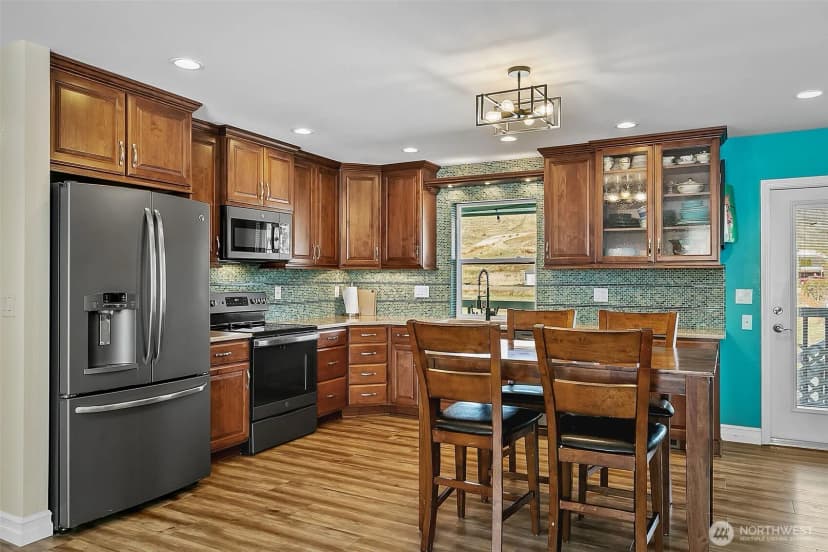 Property photo for 1403 W Cherry Avenue, Selah photo 14