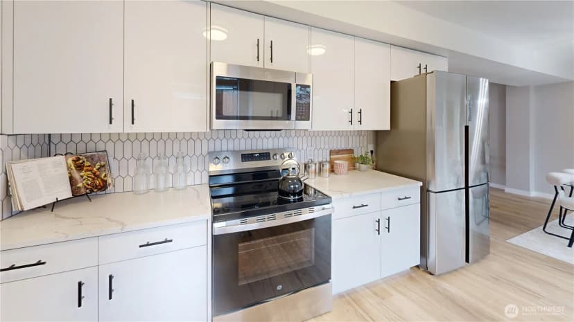 Property photo for 11406 Se 219th Place, Kent photo 8