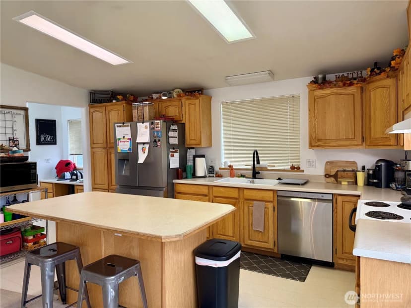 Property photo for 502 Nw Armstrong Avenue, Wilbur photo 7