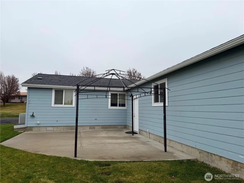 Property photo for 502 Nw Armstrong Avenue, Wilbur photo 33