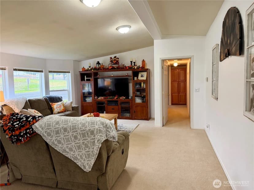 Property photo for 502 Nw Armstrong Avenue, Wilbur photo 10