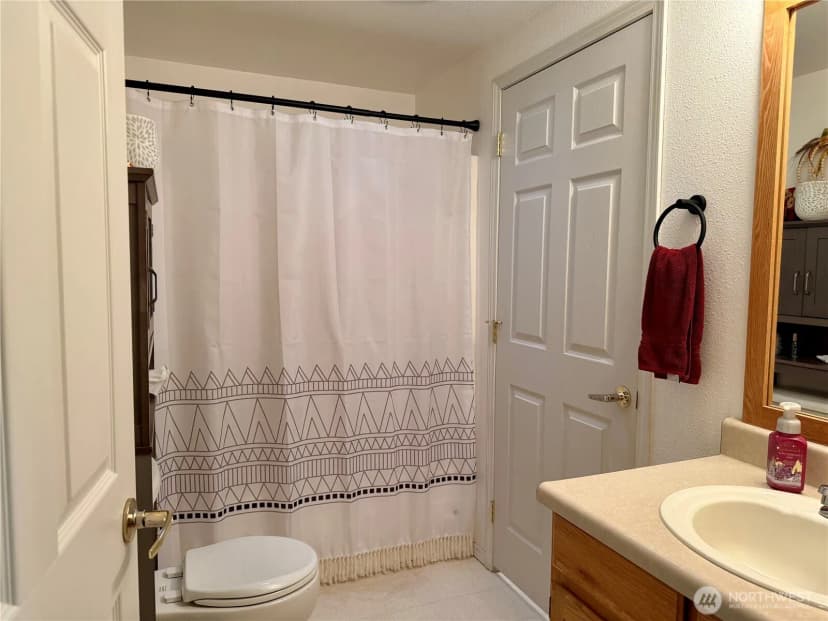 Property photo for 502 Nw Armstrong Avenue, Wilbur photo 20