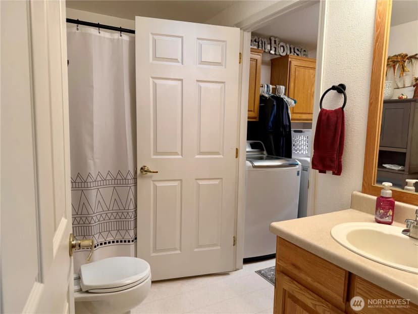 Property photo for 502 Nw Armstrong Avenue, Wilbur photo 19