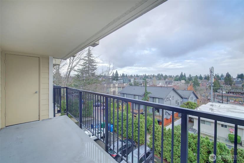 Property photo for 3890 Whitman Avenue N #301, Seattle photo 21