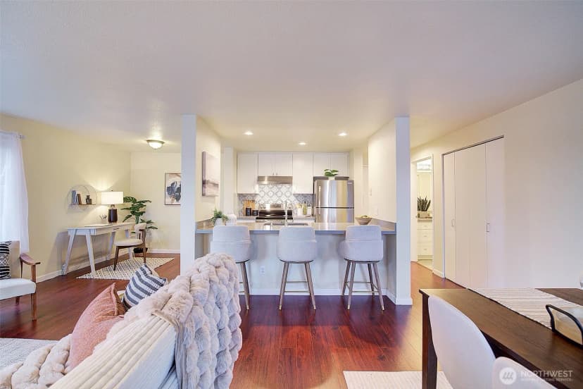 Property photo for 3890 Whitman Avenue N #301, Seattle photo 8